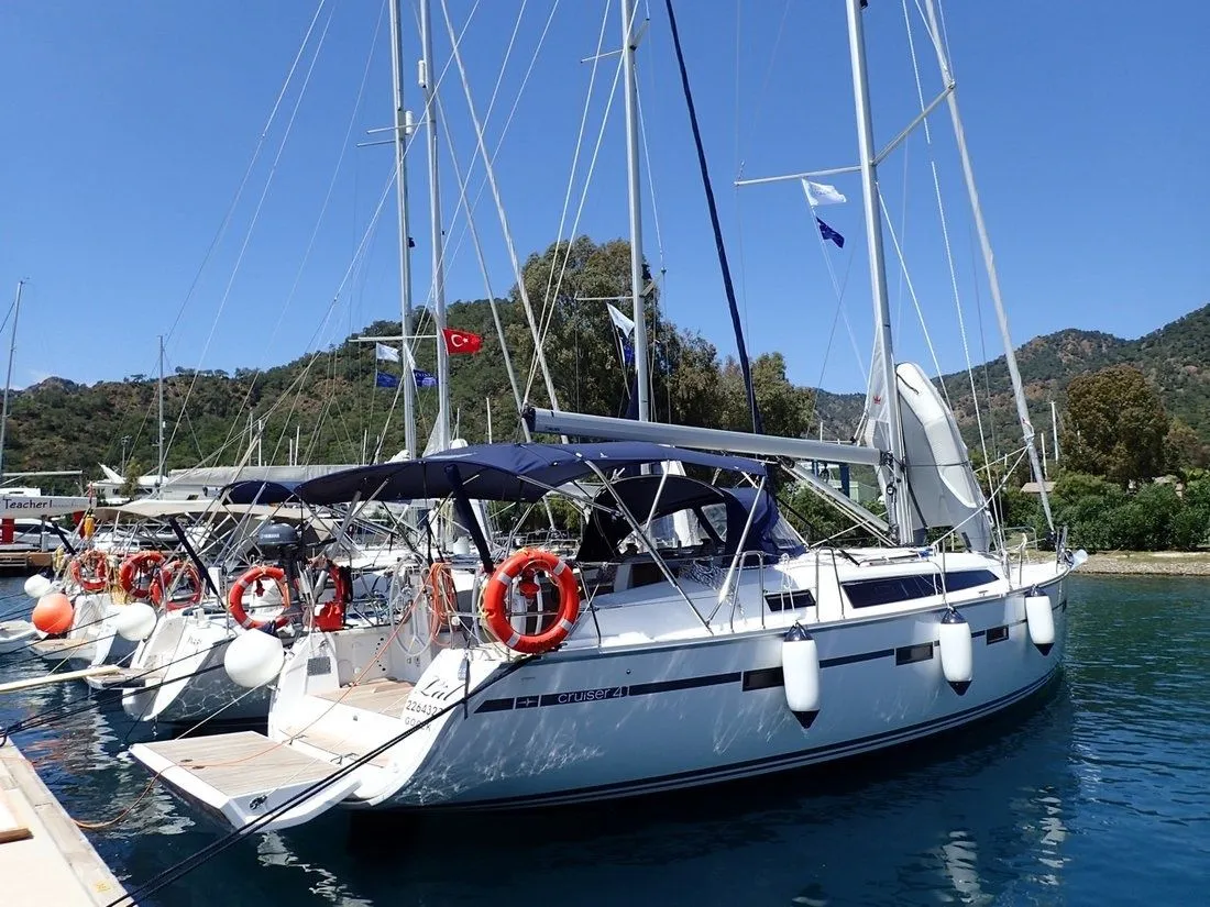 Explore Göcek on a 12.35m 3 Cabin Sailing Yacht Rental - Fotoğraf 4