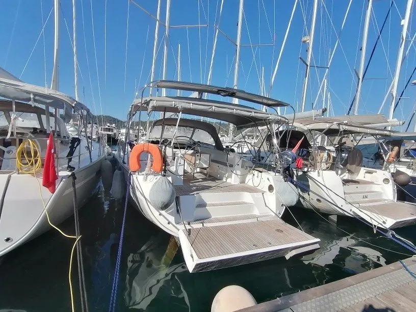 Explore Fethiye on a 14.27m Rental Sailing Yacht - Fotoğraf 5