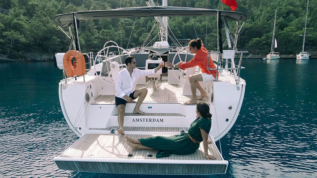 Fethiye Kiralık Bavaria Cruiser 46 14.27m Yelkenli Yat - Fotoğraf 1