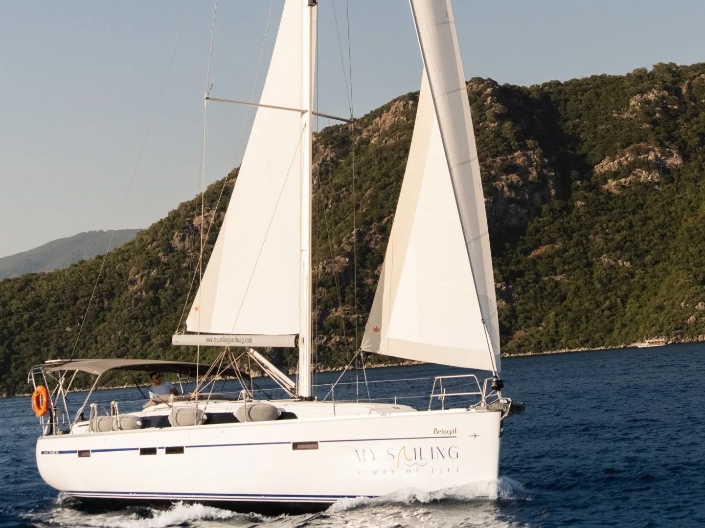Marmaris 14.27m Kiralık Yelkenli Yat Bavaria Cruiser 46 - Fotoğraf 3