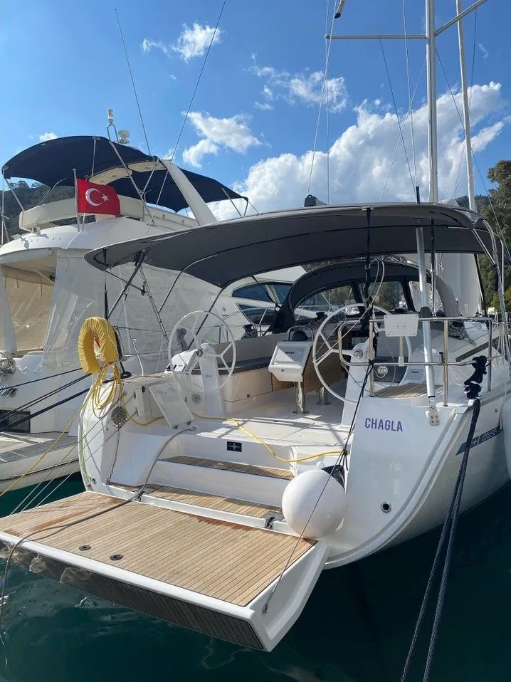 Арендуйте 14.37м Bavaria Cruiser 46 в Гёчек - Fotoğraf 1