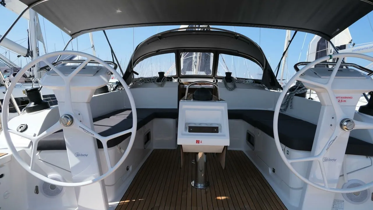 Göcek 13.6m Kiralık Bavaria Cruiser 46 - Fotoğraf 4