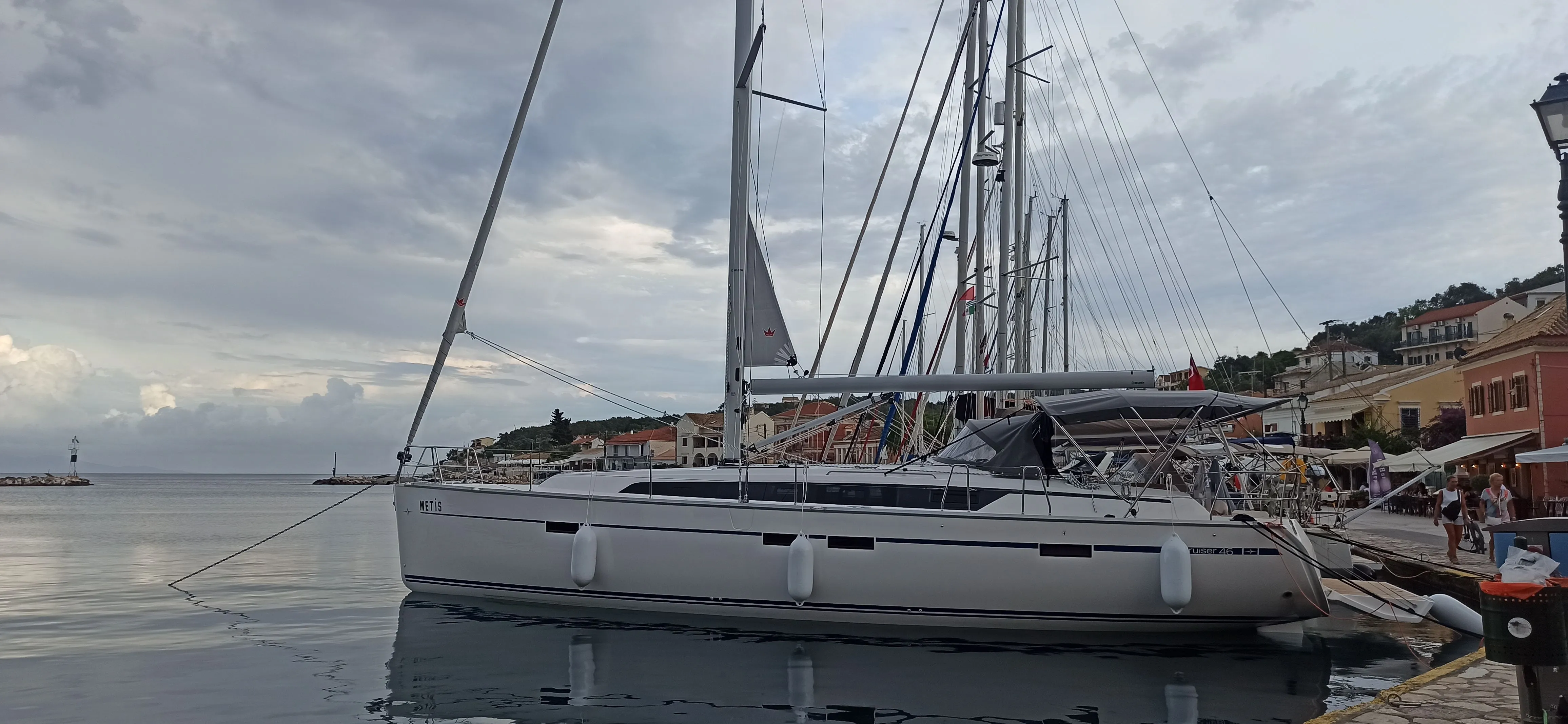 Explore Bodrum on a 13.98m 4 Cabin Sailing Yacht Rental - Fotoğraf 2