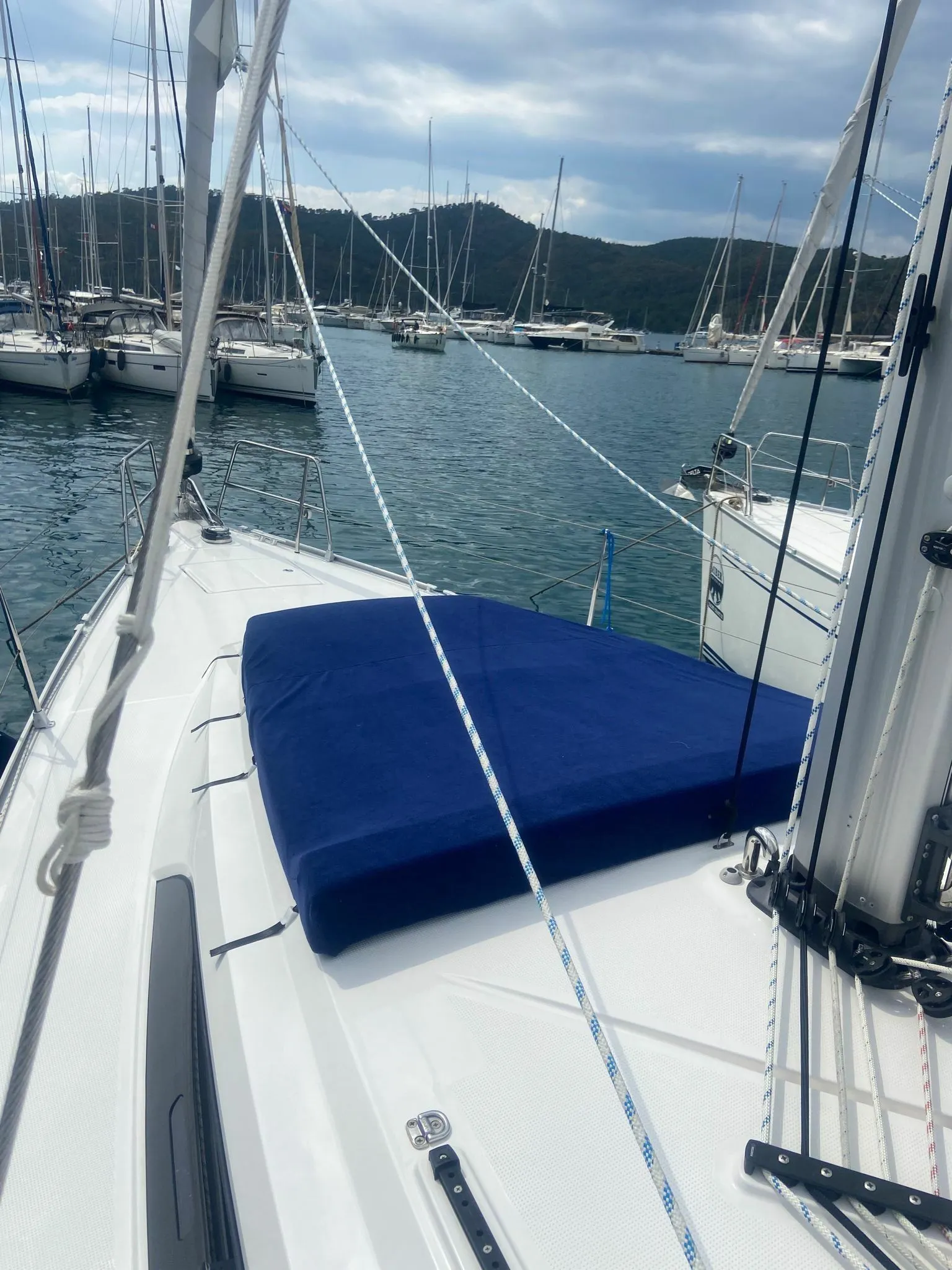 Charter a 14.27m Bavaria Cruiser 46 in Fethiye - Fotoğraf 5