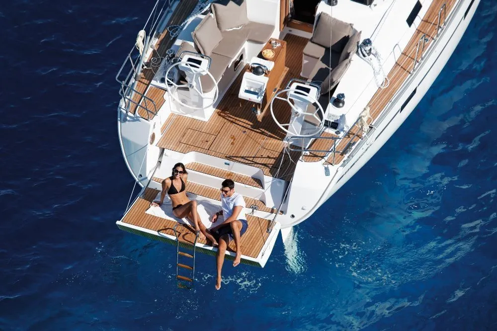14.27m Göcek Bavaria Cruiser 46 Sailing Yacht Hire - Fotoğraf 3