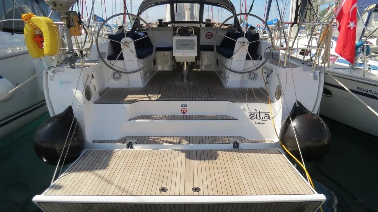 Explore Göcek on a 14.27m Rental Bavaria Cruiser 46 - Fotoğraf 3