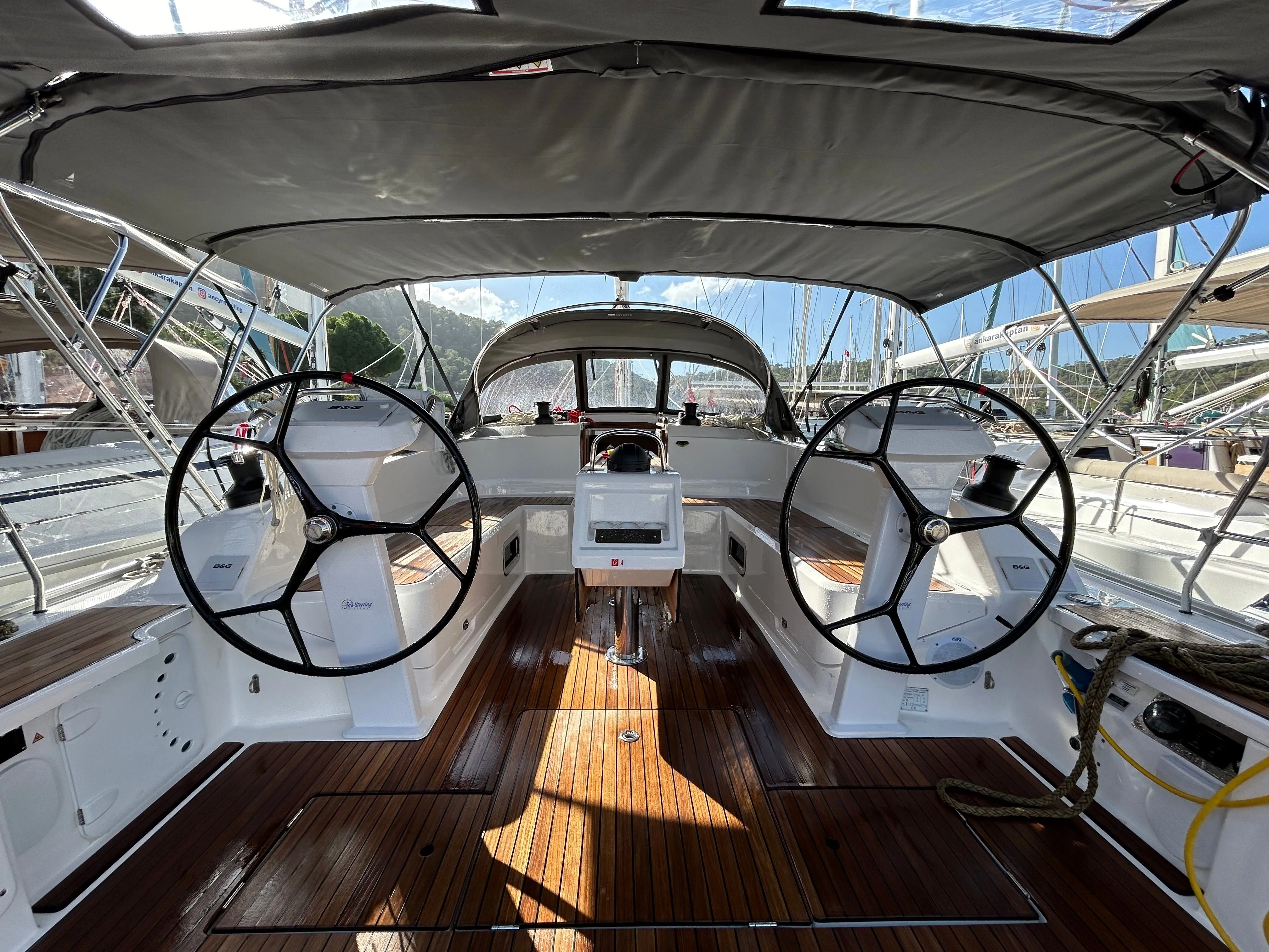14.27m Fethiye Bavaria Cruiser 46 Hire - Fotoğraf 4