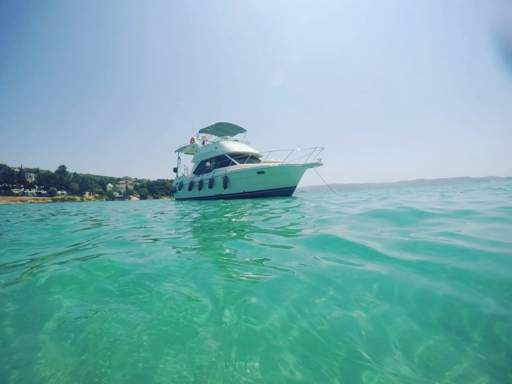 Çesme Kiralık Bayliner 3587 12m Motoryat - Fotoğraf 3