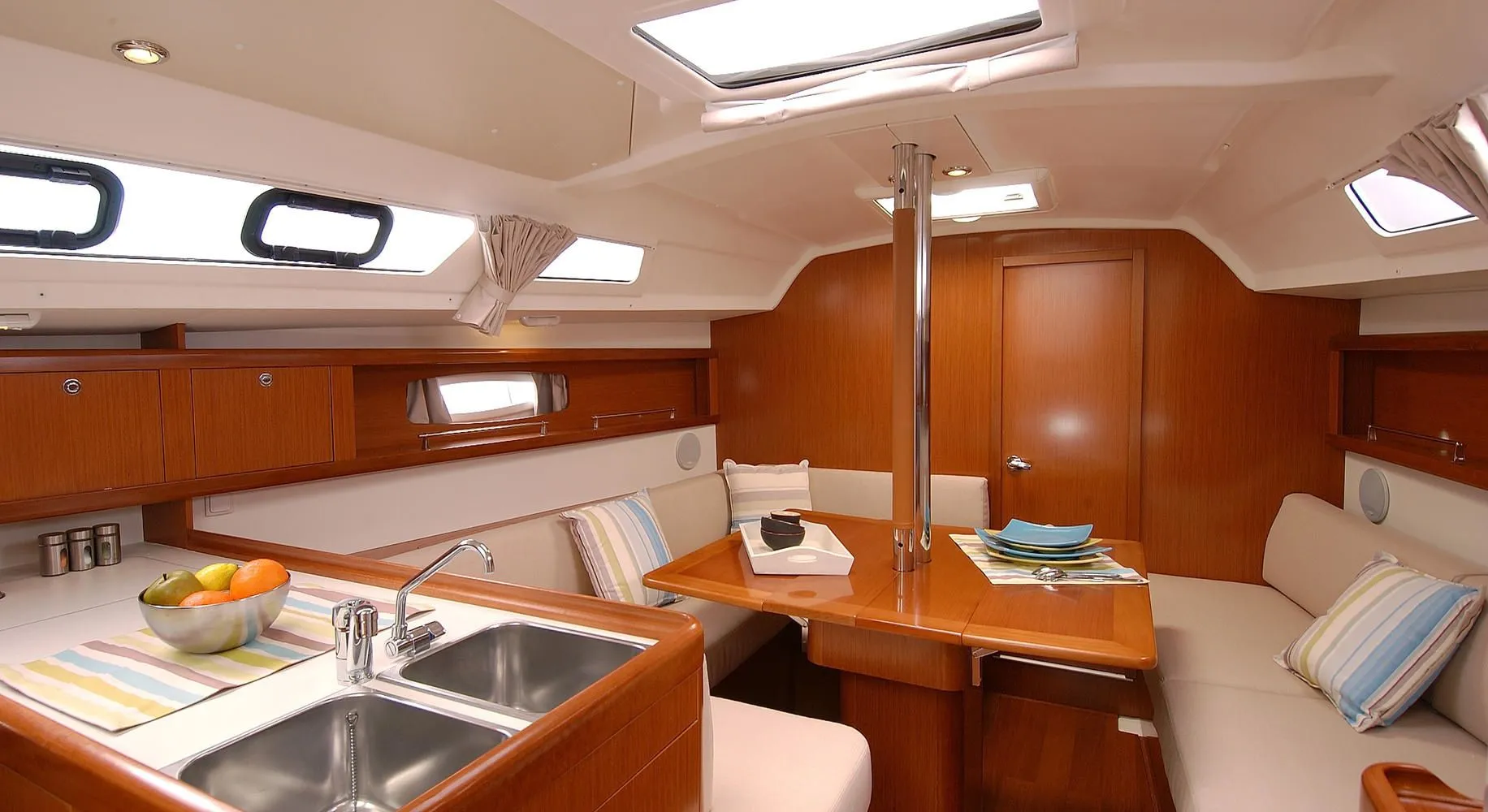 Marmaris Kiralık 10.34m Tekne - Fotoğraf 5