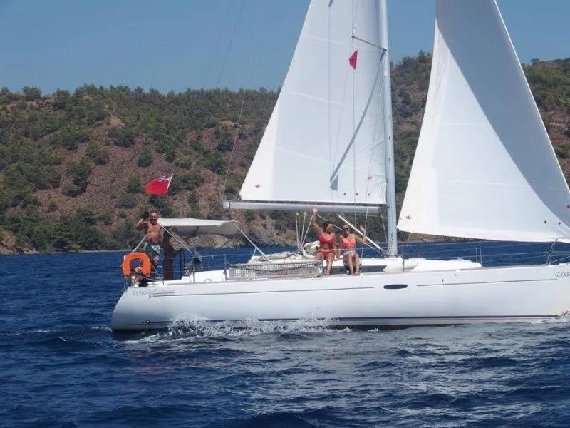 Explore Fethiye on a 11.47m Rental Beneteau Oceanis 37 - Fotoğraf 4
