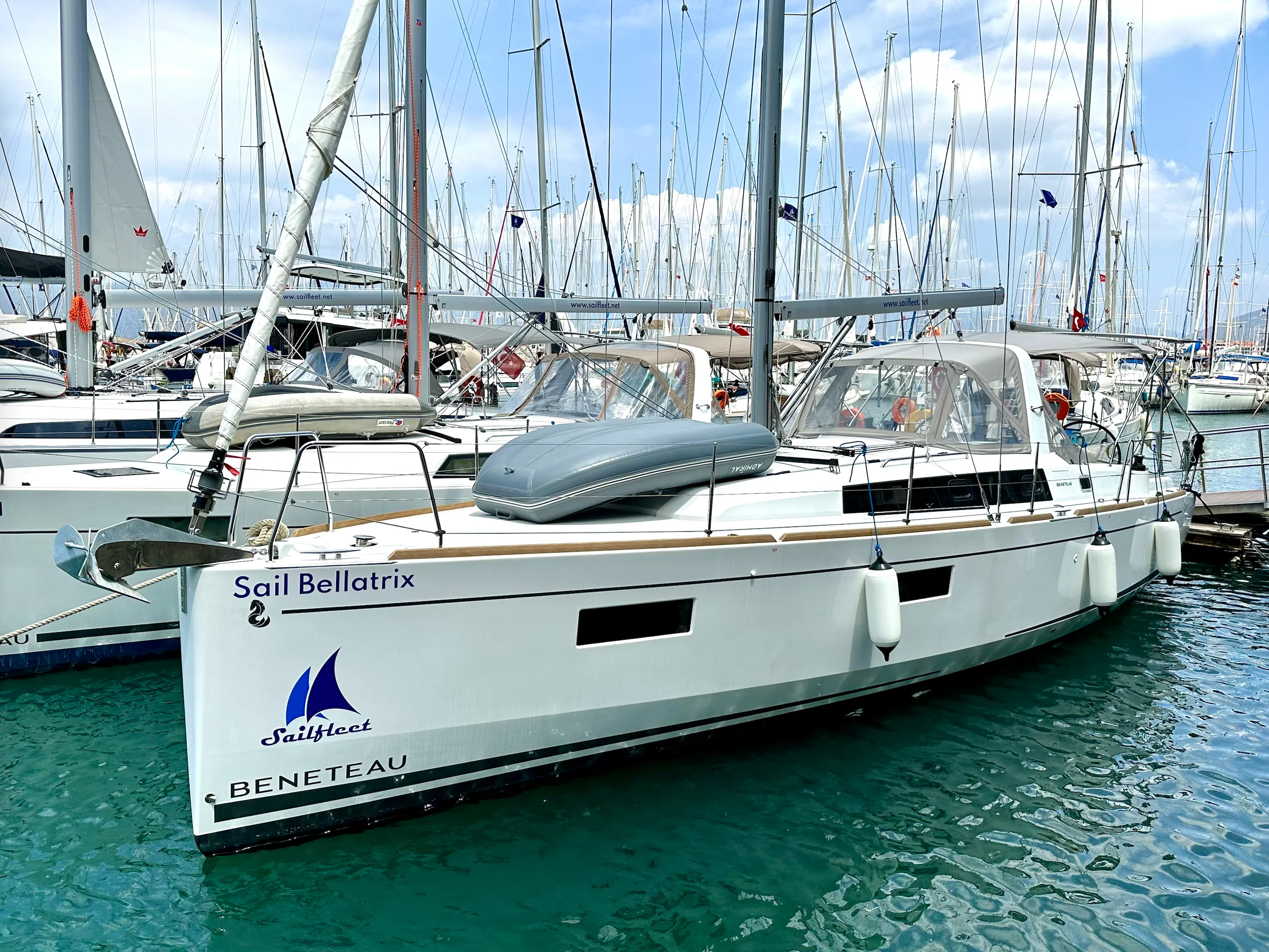Fethiye Kiralık Beneteau Oceanis 38.1 11.8m Yelkenli Yat - Fotoğraf 4