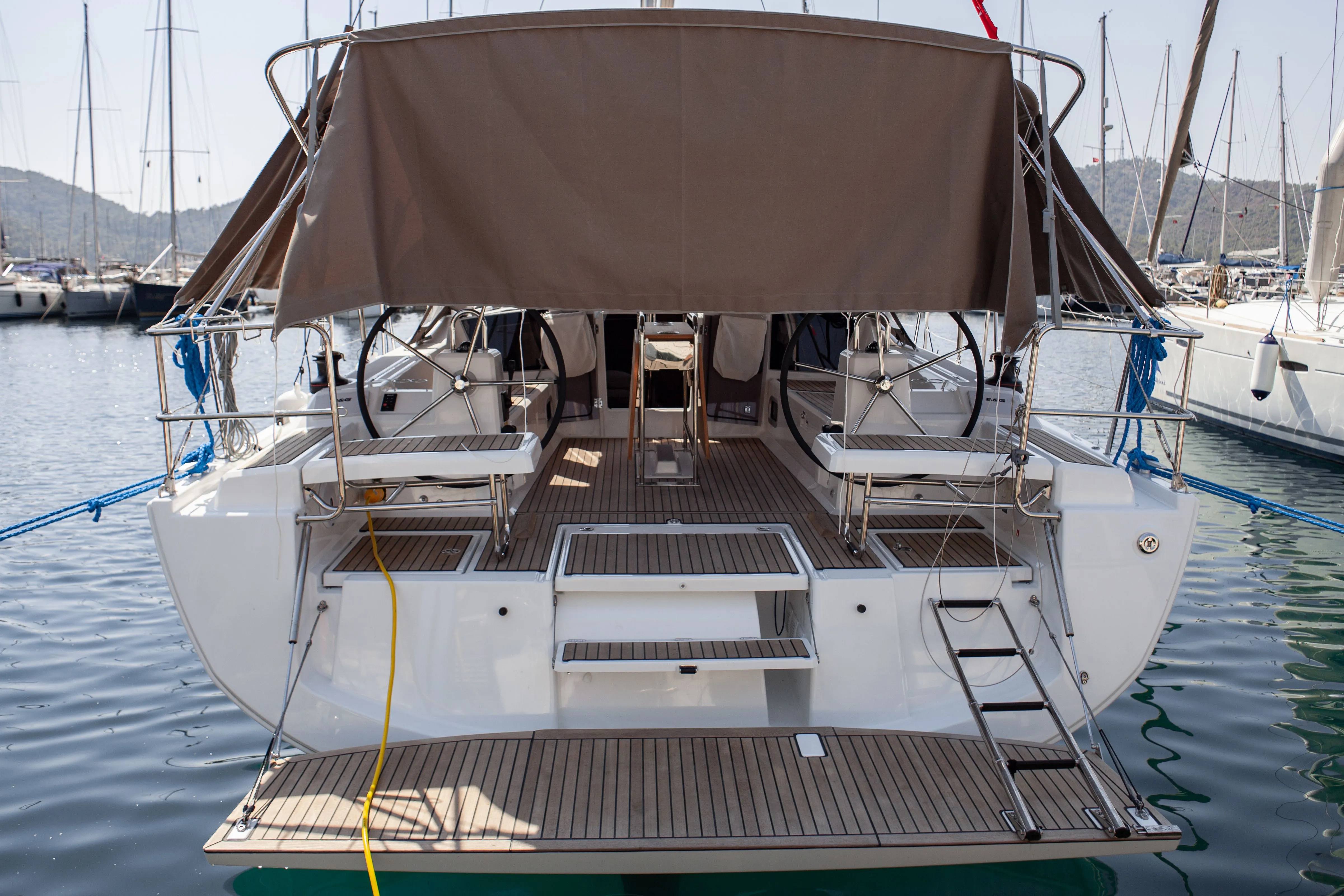 Explore Orhaniye on a 12.43m Rental Boat - Fotoğraf 3