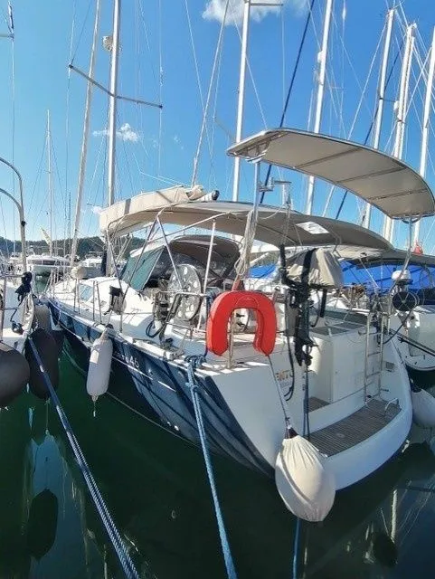 14.09m Fethiye Beneteau Oceanis 46 Sailing Yacht Hire - Fotoğraf 4