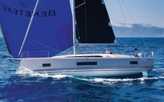 Charter a 14.6m Beneteau Oceanis 46.1 Sailing Yacht in Fethiye - Fotoğraf 3