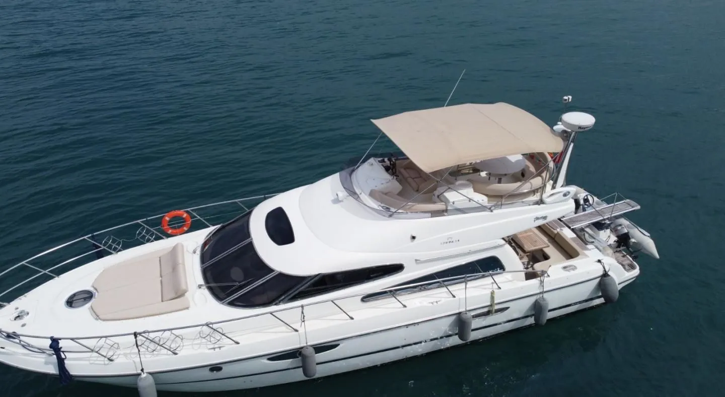 Bodrum Kiralık 3 Kabinli 15.25m Motoryat - Fotoğraf 1