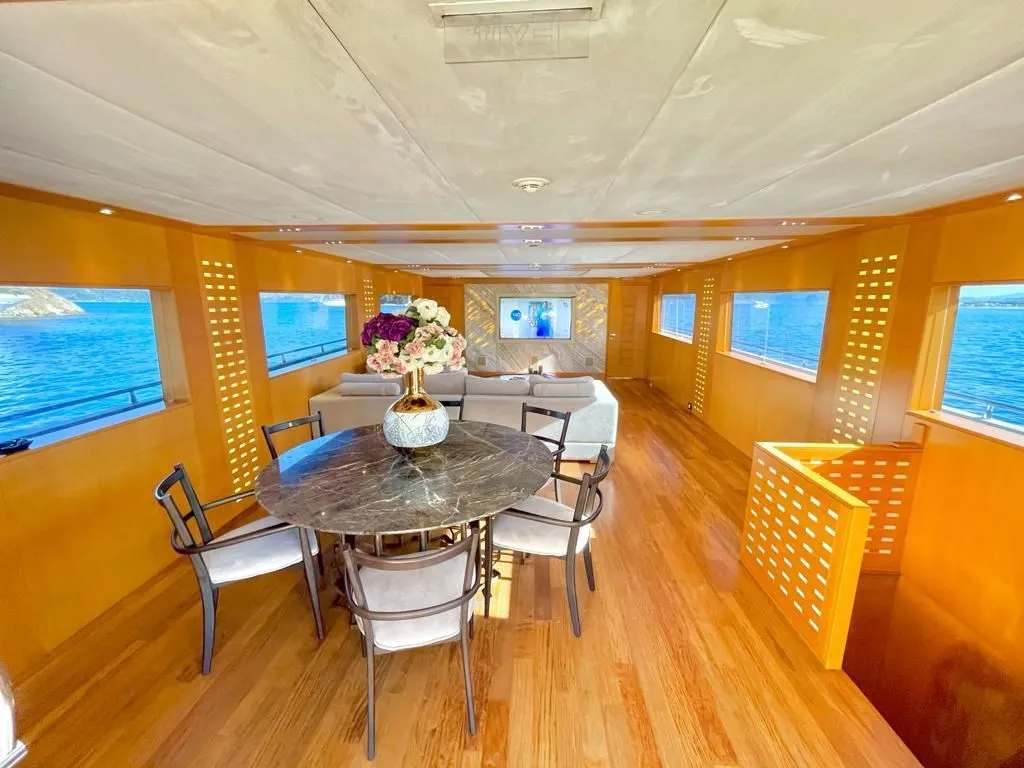 Rent a 34m 4 Cabin Motor Yacht in Bodrum - Fotoğraf 5