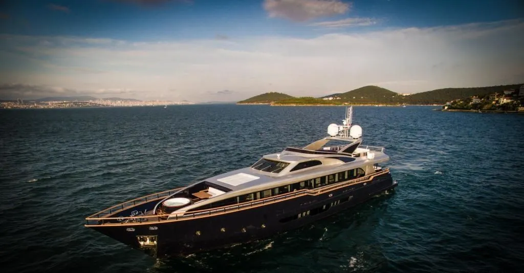 Charter a 38m Motor Yacht in Bodrum - Fotoğraf 4
