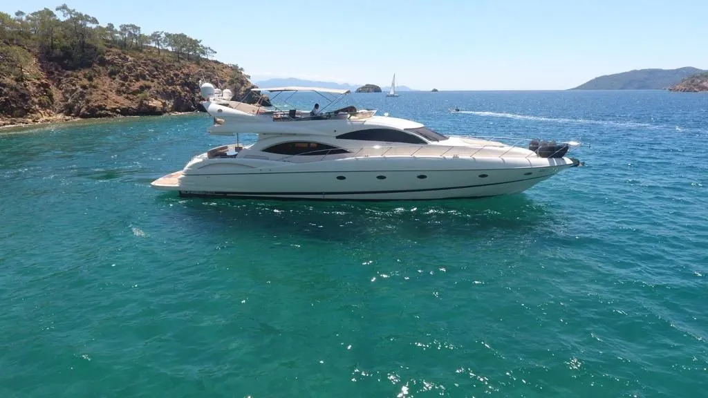 Арендуйте 24м Sunseeker 74 в Гёчек - Fotoğraf 5