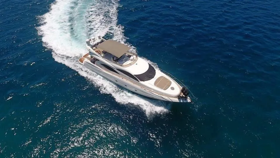 Арендуйте 24м Sunseeker 74 в Гёчек - Fotoğraf 3