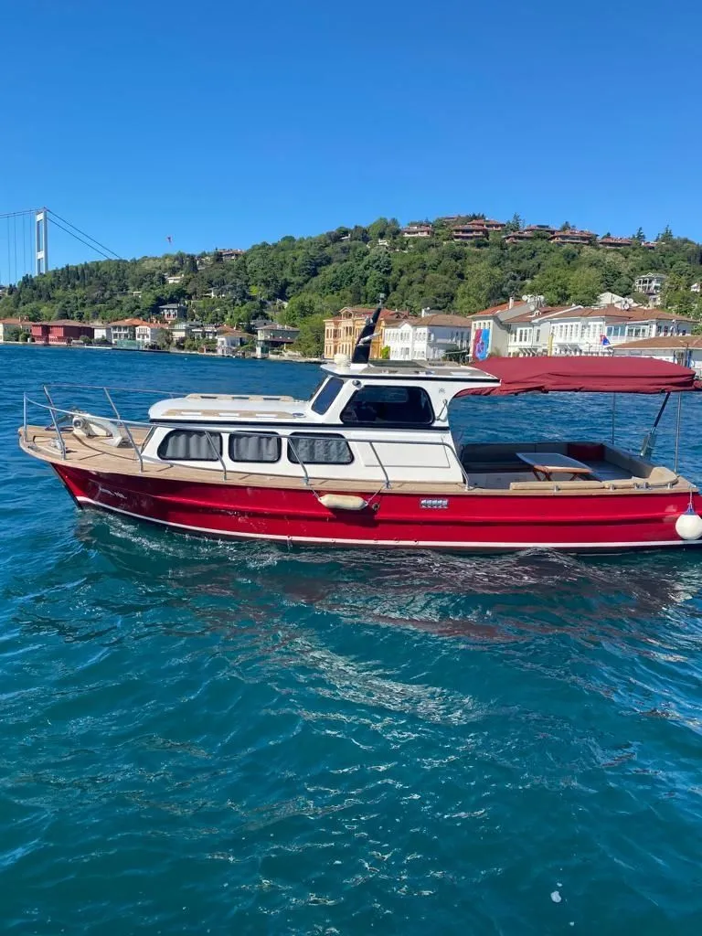 İstanbul 10m Kiralık Tekne - Fotoğraf 3