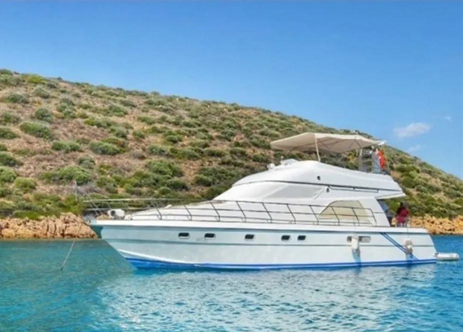 16m Bodrum 3 Cabin Motor Yacht Hire - Fotoğraf 4