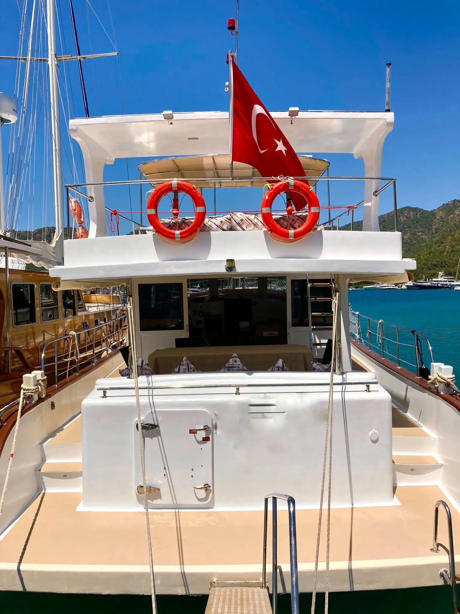 Göcek 16m Kiralık Motoryat - Fotoğraf 3