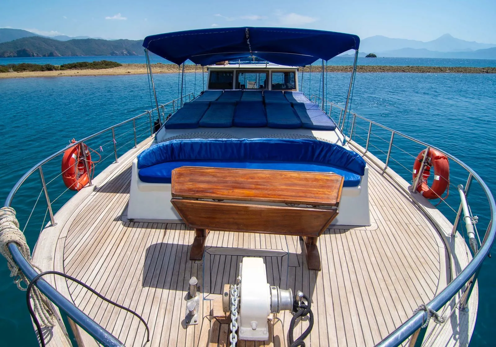 Göcek Kiralık 3 Kabinli 16m Motoryat - Fotoğraf 4