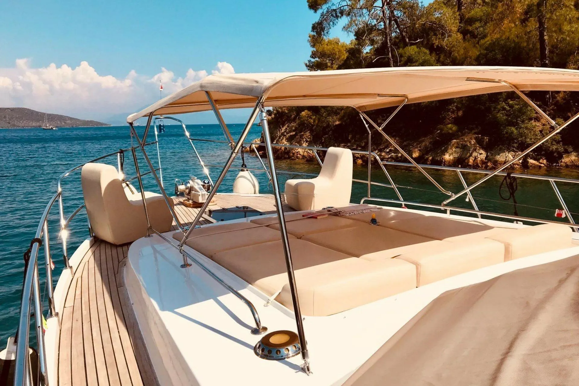 Explore Göcek on a 17m Rental Boat - Fotoğraf 4