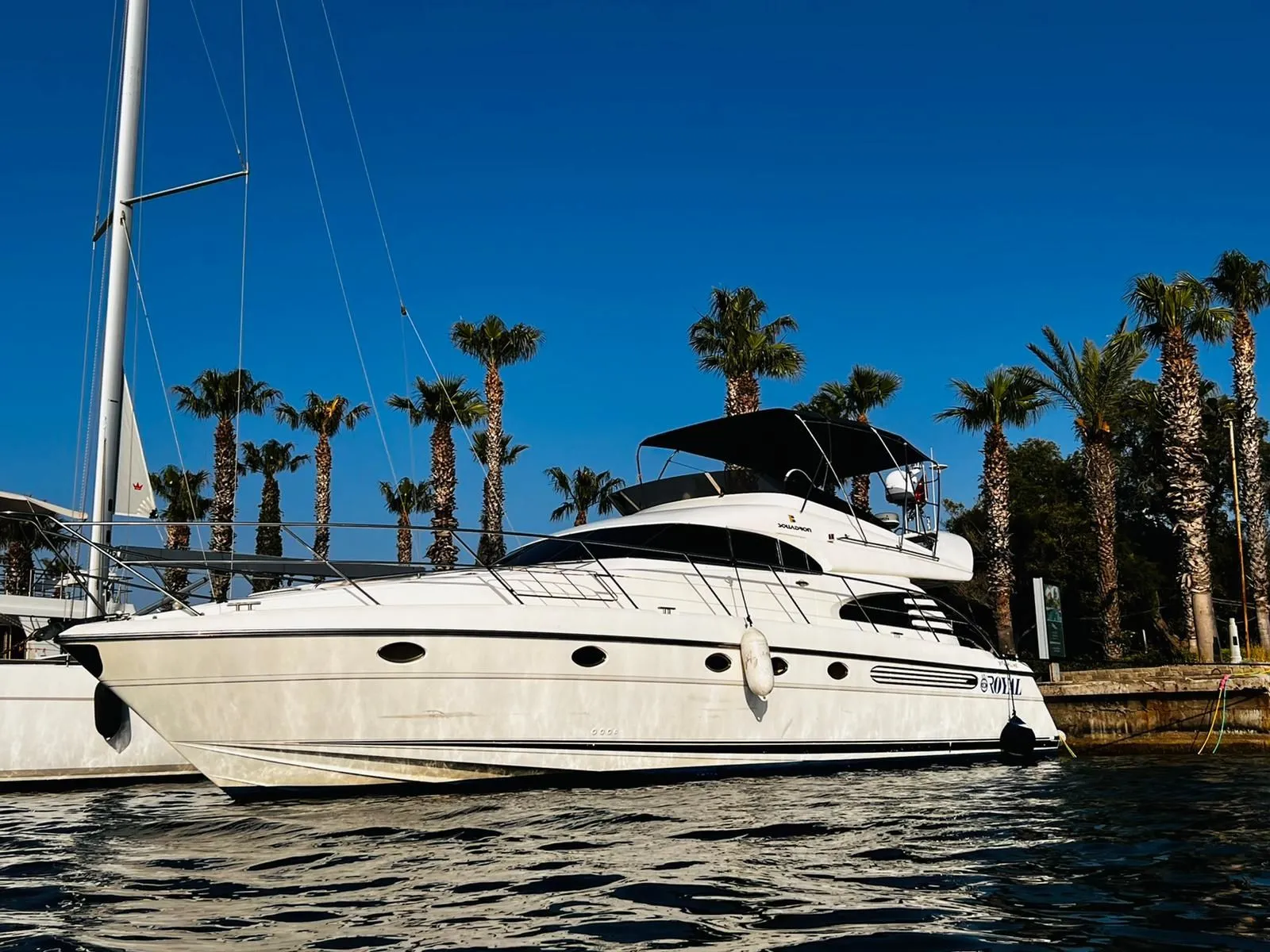 Bodrum 17m Kiralık Fairline 55 Motoryat - Fotoğraf 2