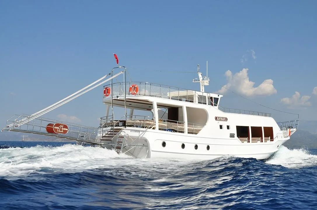 Rent a 22m 3 Cabin Motor Yacht in Fethiye - Fotoğraf 1