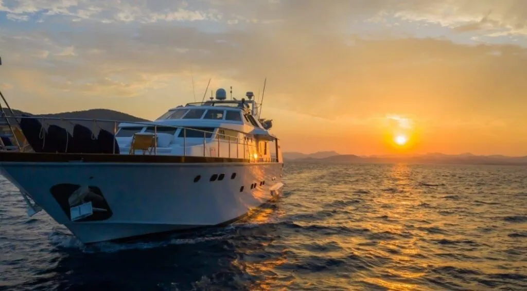 Charter a 23.6m Boat in Bodrum - Fotoğraf 4