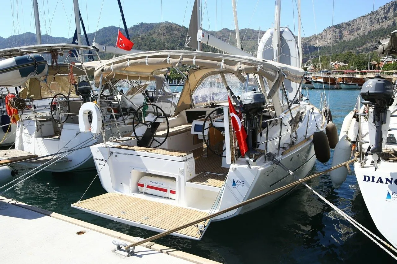 Göcek 10.99m Kiralık Tekne - Fotoğraf 2