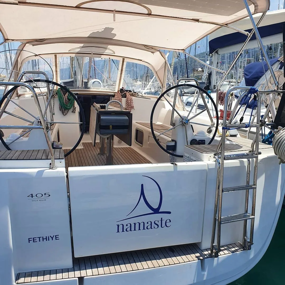 Rent a 12.2m Dufour 405 Sailing Yacht in Fethiye - Fotoğraf 1