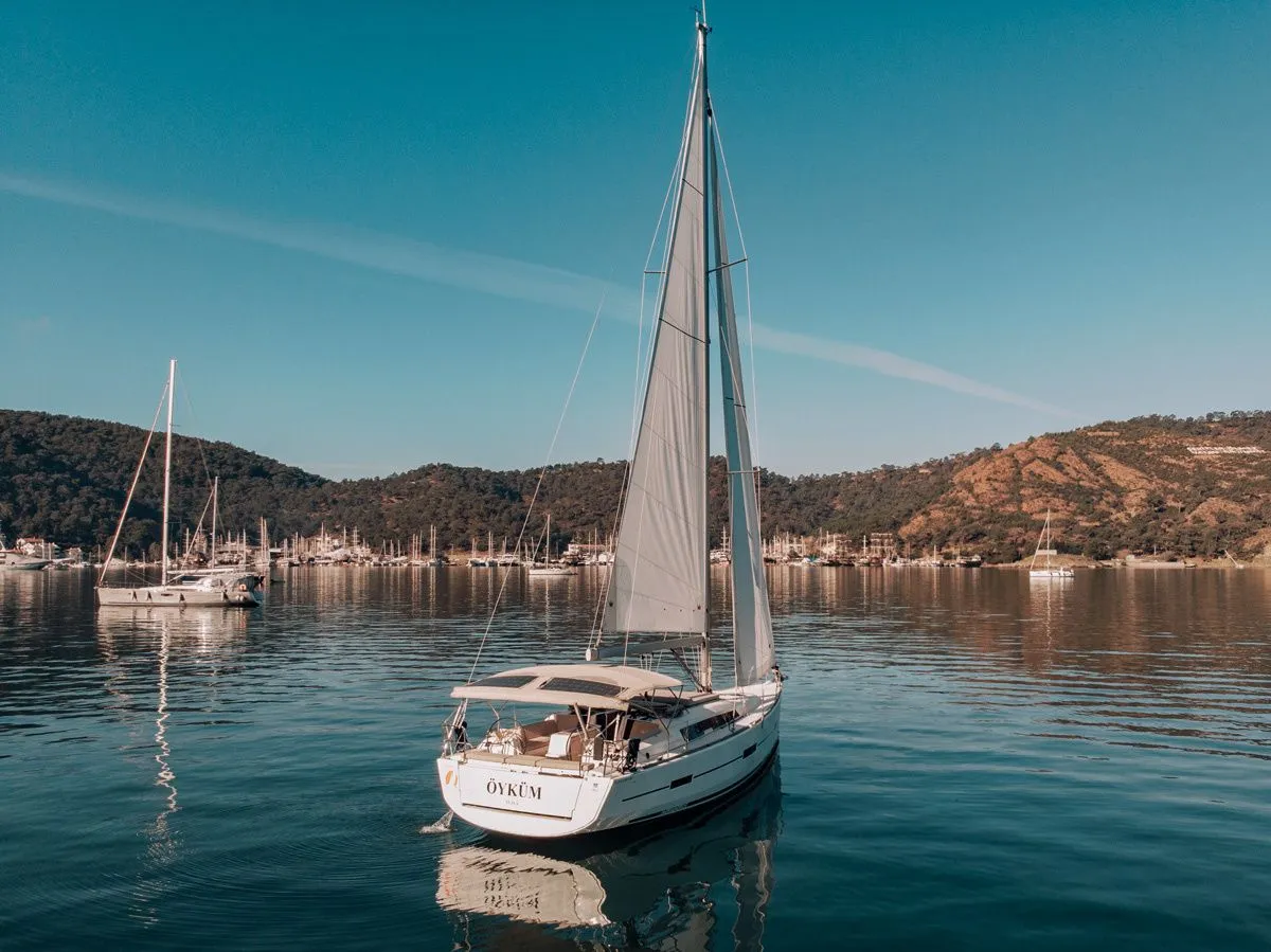 12.7m Kaş Dufour 412 Hire - Fotoğraf 1