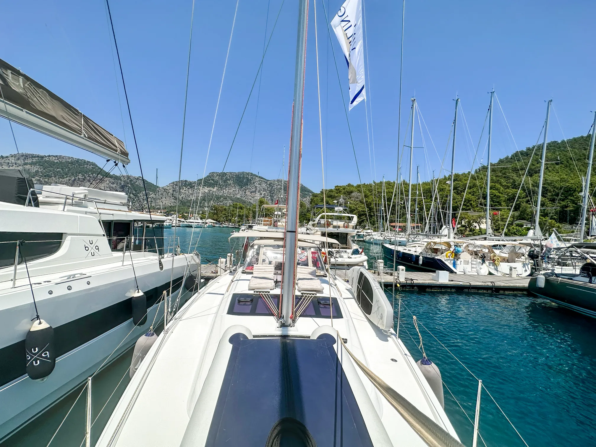 Göcek 13.24m Kiralık 4 Kabinli Yelkenli Yat - Fotoğraf 3