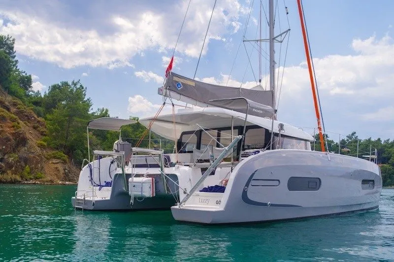 Rent a 11.39m Catamaran in Fethiye - Fotoğraf 3