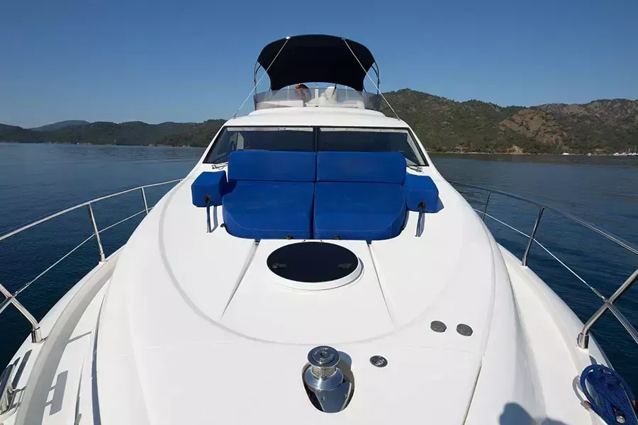 Kemer Kiralık Fairline Phantom 48 15m Motoryat - Fotoğraf 5