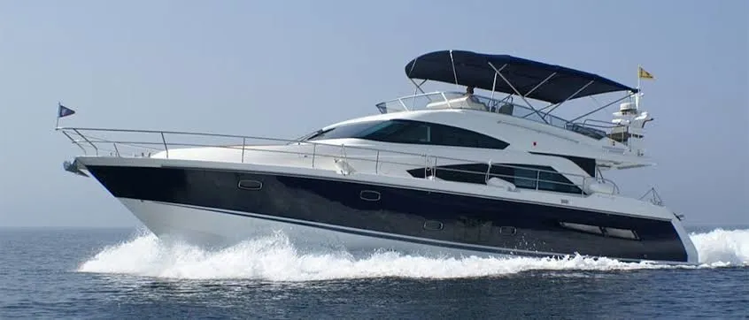 Göcek Kiralık 3 Kabinli 18m Motoryat - Fotoğraf 1
