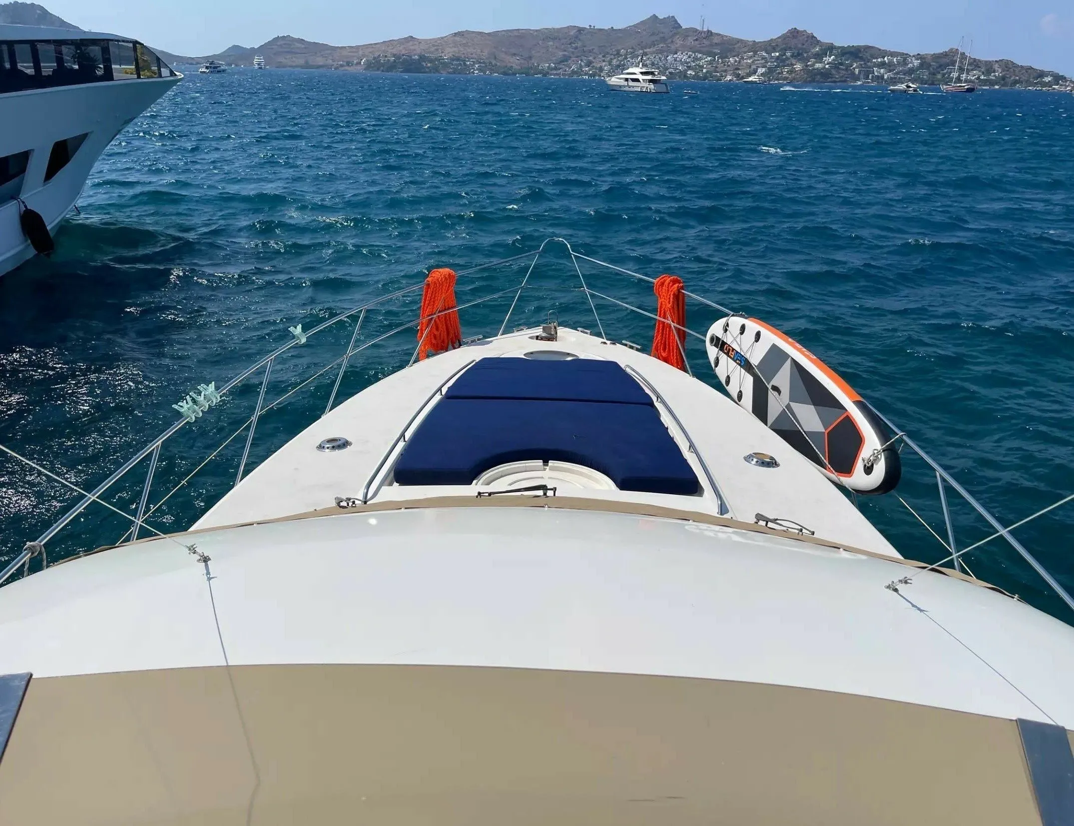 Explore Yalikavak on a 17m Rental Boat - Fotoğraf 4