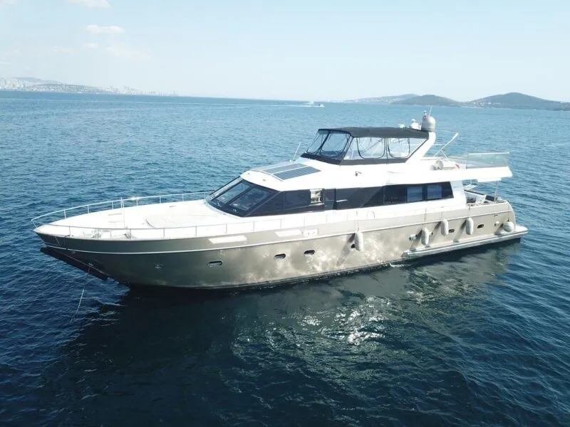 Explore Göcek on a 26m Rental Falcon 85S - Fotoğraf 1