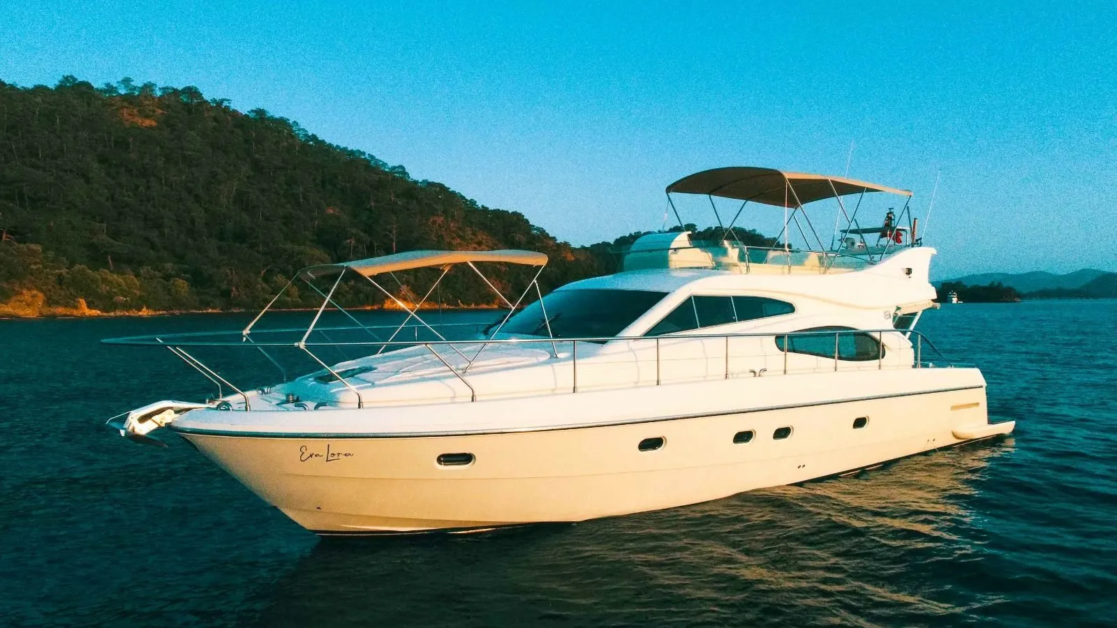 Исследуйте Гёчек на арендованной моторная яхта Ferretti 480 длиной 14.8м - Fotoğraf 4