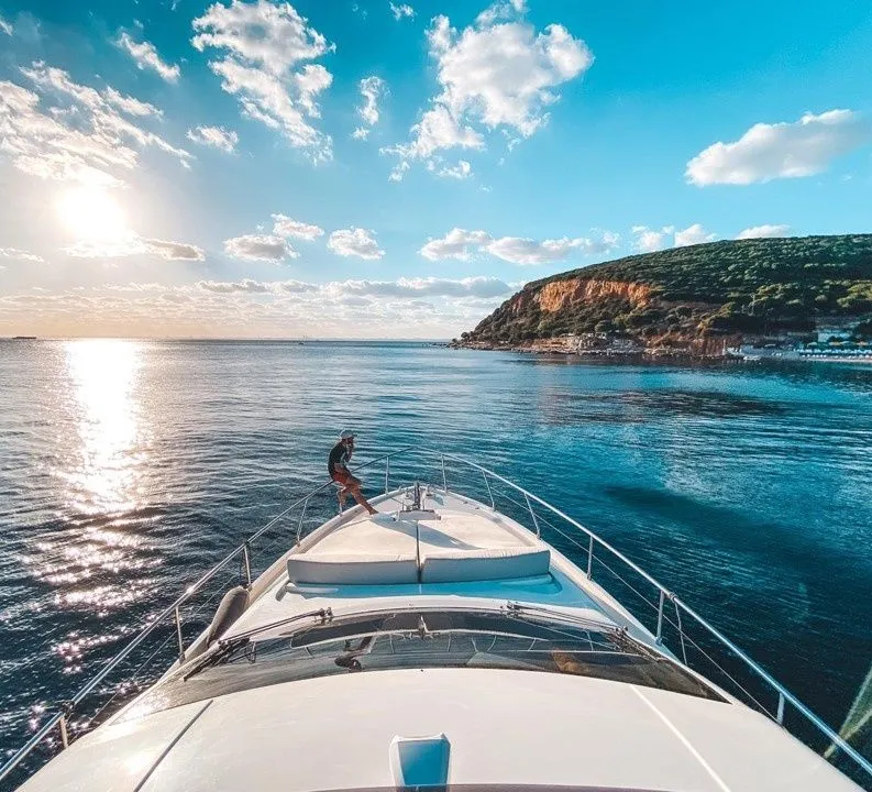 Rent a 16.8m Motor Yacht in Göcek - Fotoğraf 2