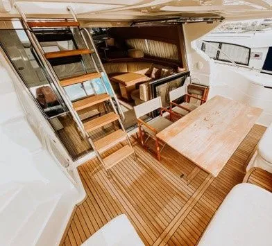 Rent a 16.8m Motor Yacht in Göcek - Fotoğraf 5
