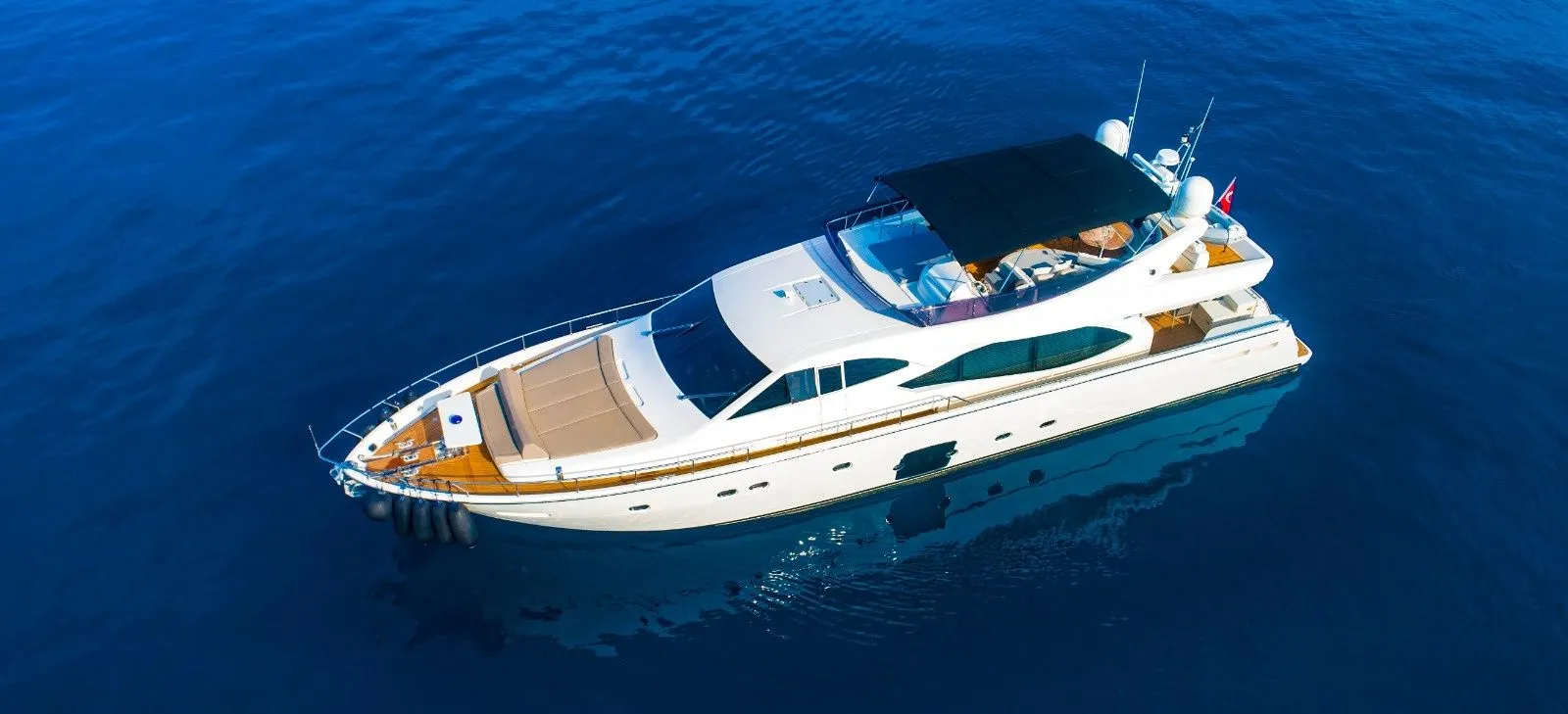 Взять в чартер 24м Ferretti 780 в Гёчек - Fotoğraf 2