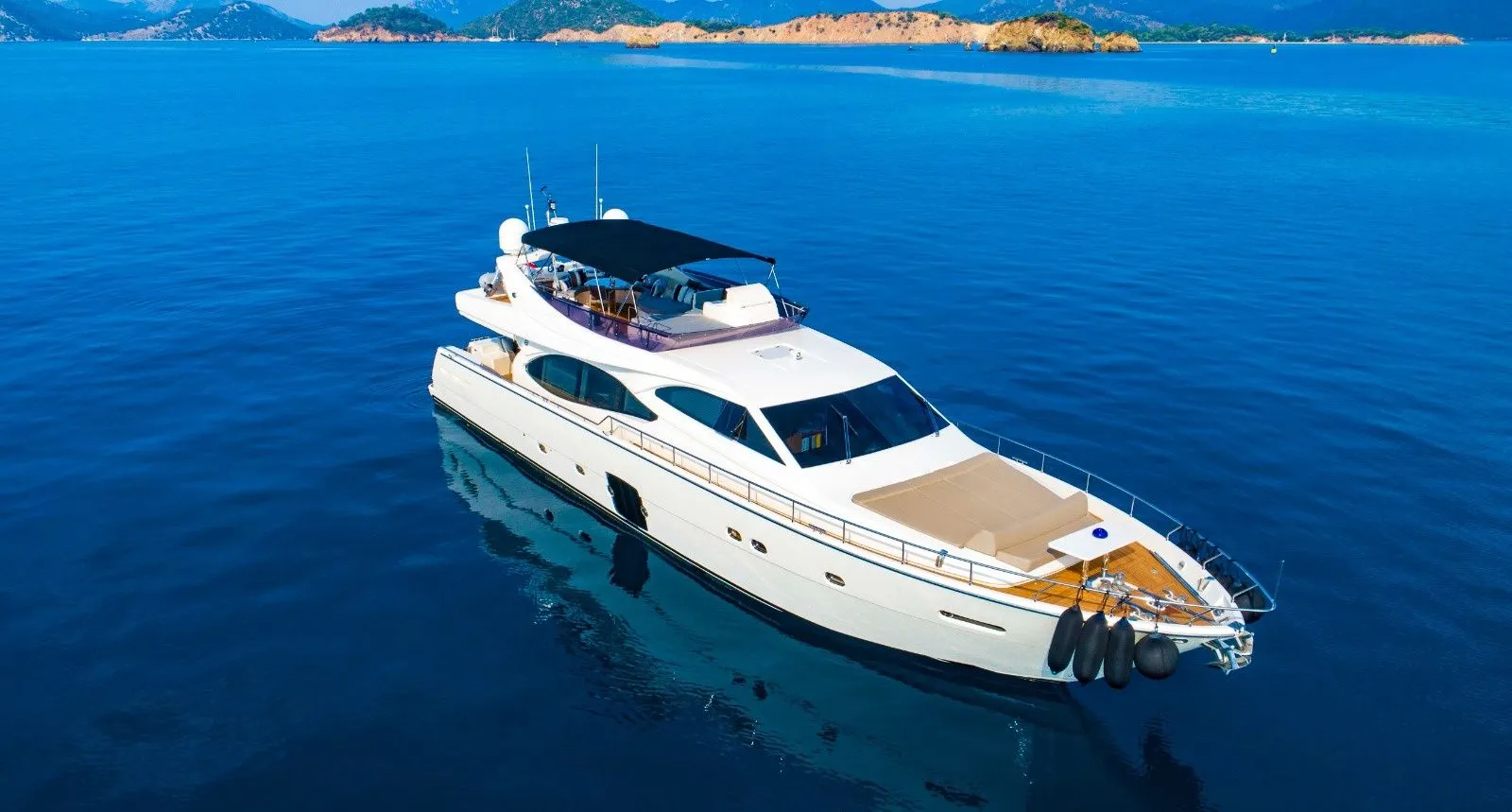 Взять в чартер 24м Ferretti 780 в Гёчек - Fotoğraf 1
