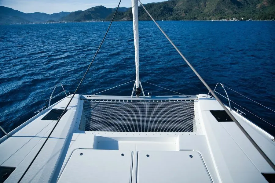 Charter a 12.58m Catamaran in Marmaris - Fotoğraf 5