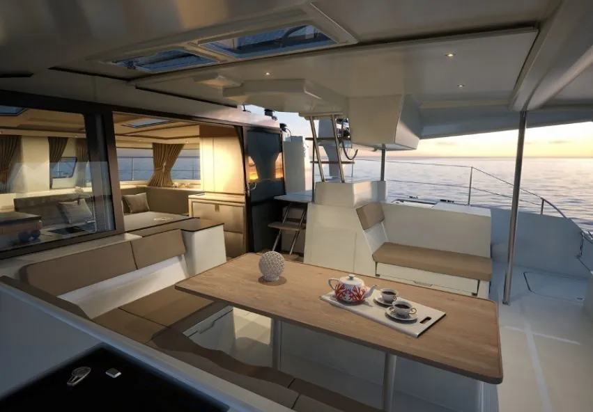 13.3m Marmaris Fountaine Pajot Helia 44 Catamaran Hire - Fotoğraf 5