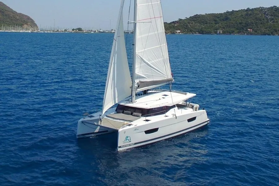 Marmaris Kiralık Fountaine Pajot Isla 40 11.73m Katamaran - Fotoğraf 3