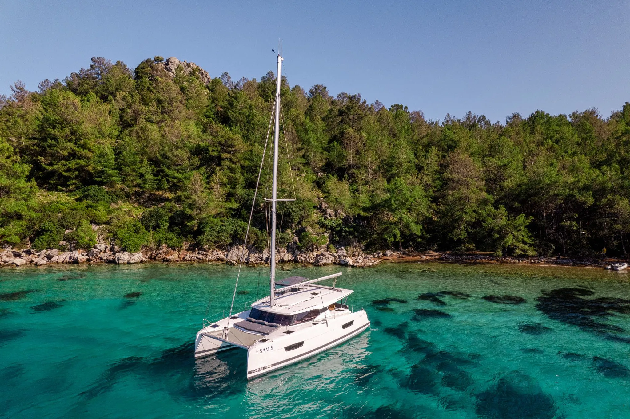 11.93m Orhaniye Fountaine Pajot Isla 40 Hire - Fotoğraf 3