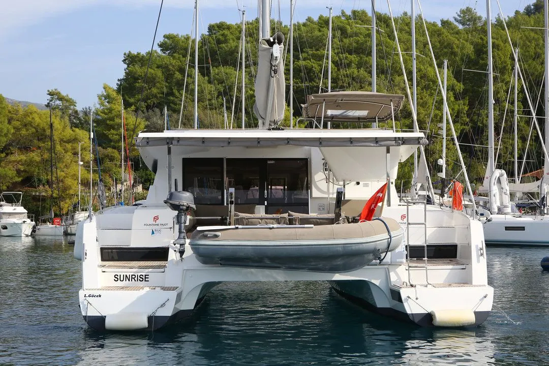 Göcek Kiralık Fountaine Pajot Lucia 40 11.73m  - Fotoğraf 1
